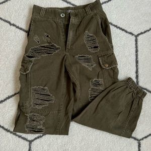 Destroy cargo jogger